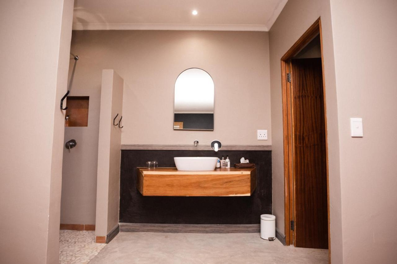 Toshari Lodge Окаукуэджо Экстерьер фото